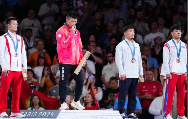 俱乐部世界杯-【日媒速递】郑好好展现天真笑容 八村塁令人不爽